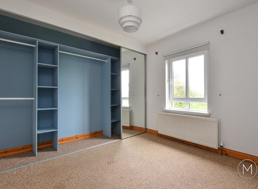 6 Loranville, Larne, BT40 2AY