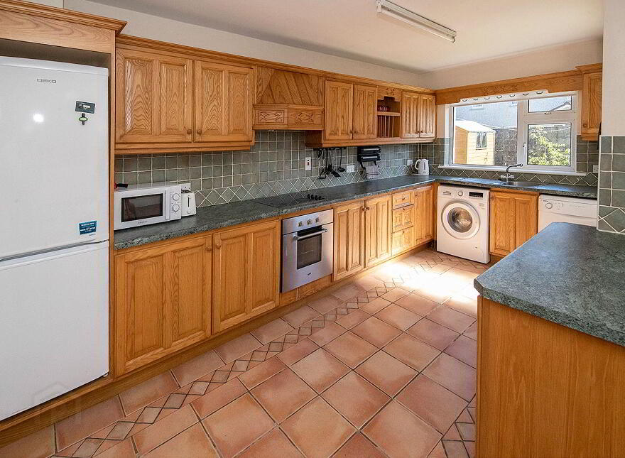 12 Tournore Court, Abbeyside, Dungarvan, X35FH30