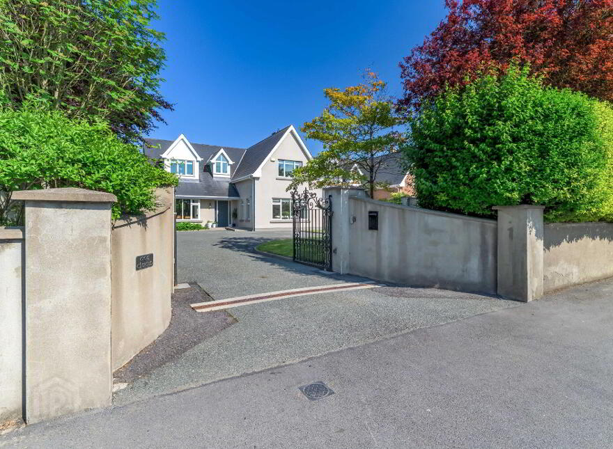 Aos Cluain, Main Street, Dunshaughlin, A85RF72
