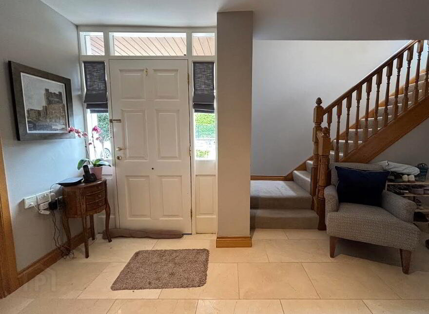 5 Rathdallan, Well Road, Warrenpoint, Newry, BT34 3UQ