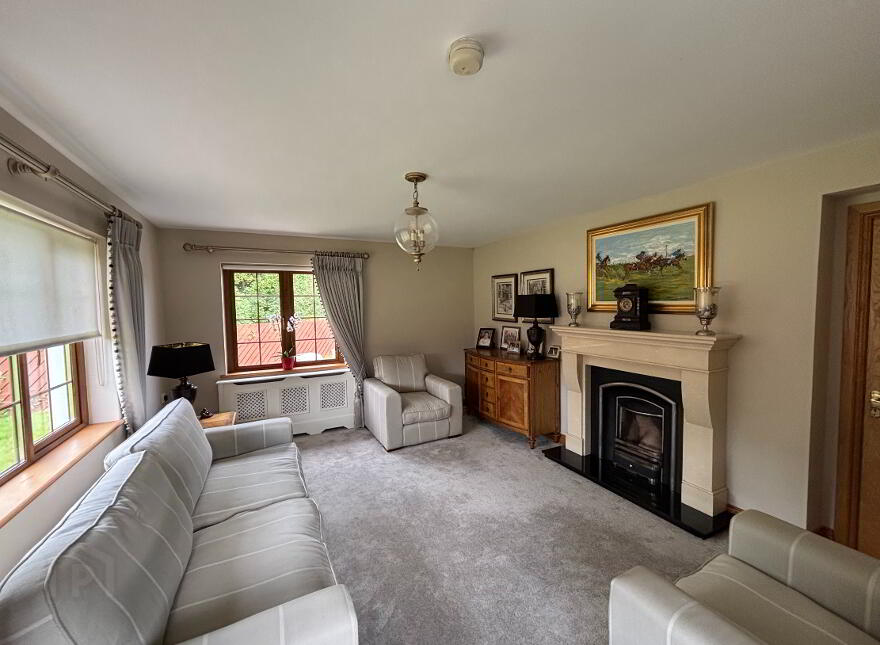 5 Rathdallan, Well Road, Warrenpoint, Newry, BT34 3UQ