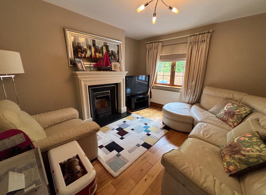 5 Rathdallan, Well Road, Warrenpoint, Newry, BT34 3UQ
