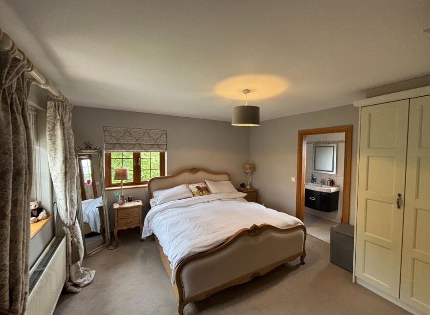 5 Rathdallan, Well Road, Warrenpoint, Newry, BT34 3UQ