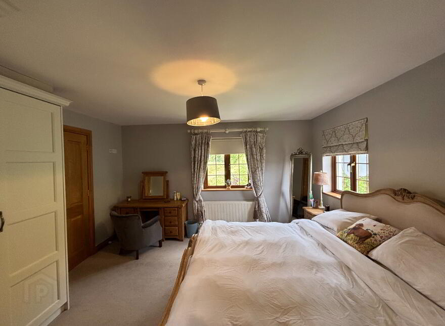 5 Rathdallan, Well Road, Warrenpoint, Newry, BT34 3UQ