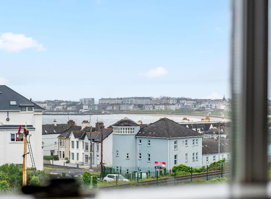 9C Dhu Varren Park, Portrush, BT56