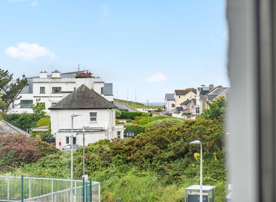 9C Dhu Varren Park, Portrush, BT56