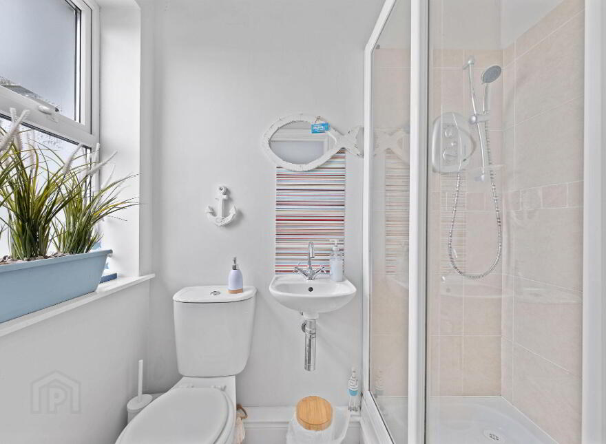 9C Dhu Varren Park, Portrush, BT56