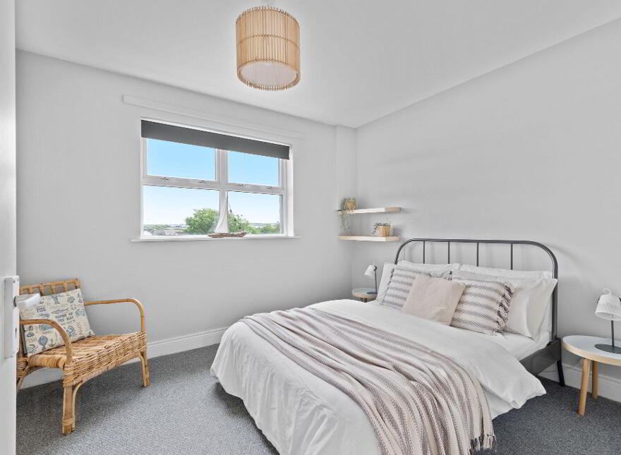 9C Dhu Varren Park, Portrush, BT56