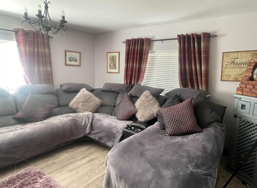 151 Mill Road, Annalong, BT34 4RH