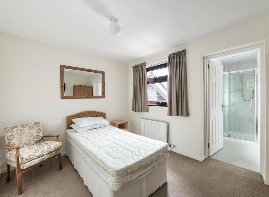 2 St Johns Park, Moira, BT67 0NL