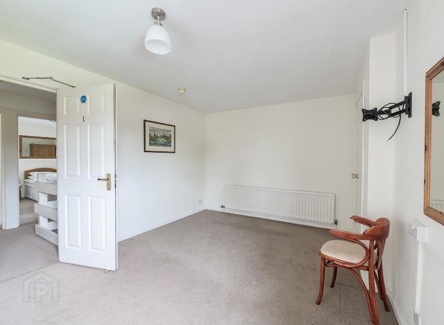 2 St Johns Park, Moira, BT67 0NL