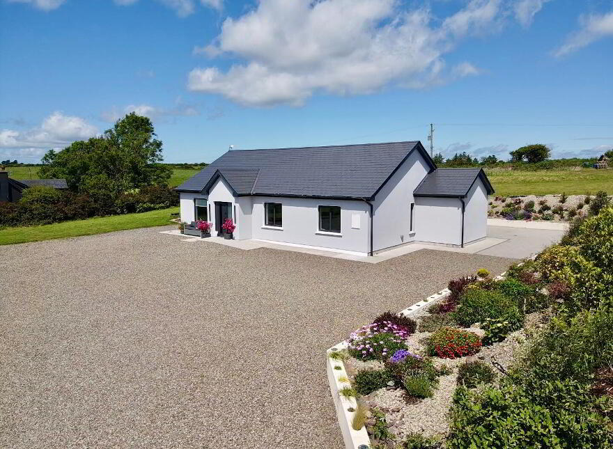 Ballybrusa West, Ardmore, Grange, P36PF10