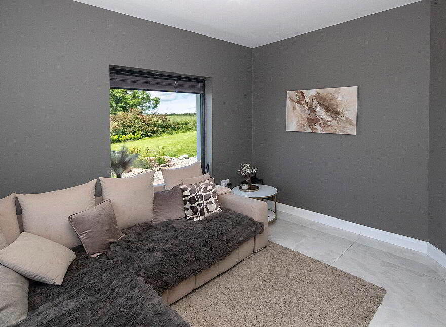 Ballybrusa West, Ardmore, Grange, P36PF10
