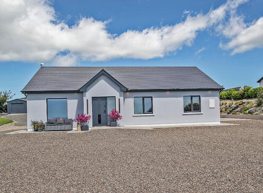 Ballybrusa West, Ardmore, Grange, P36PF10