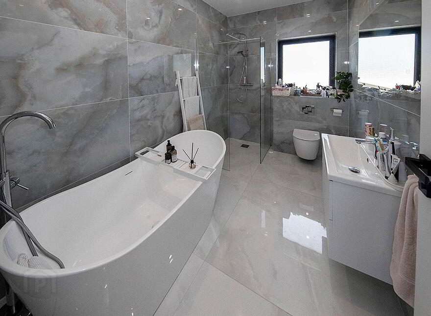Ballybrusa West, Ardmore, Grange, P36PF10