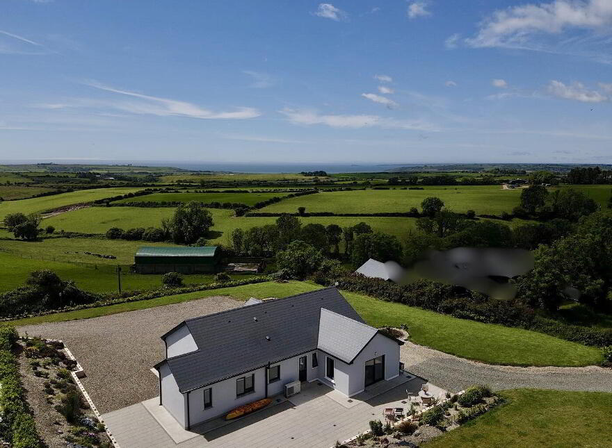 Ballybrusa West, Ardmore, Grange, P36PF10
