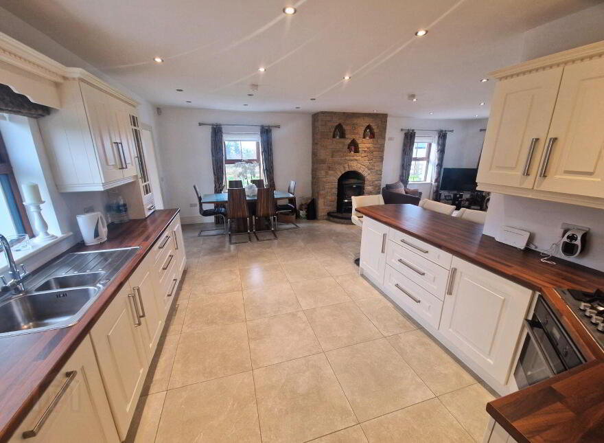 Chapel Road, Brinlack, F92A9YH