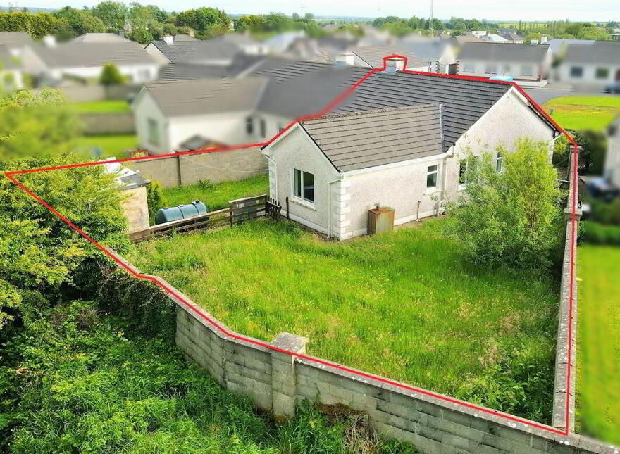 35 Hollywood Grove, Ballaghaderreen, F45Y798