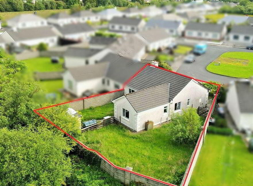 35 Hollywood Grove, Ballaghaderreen, F45Y798
