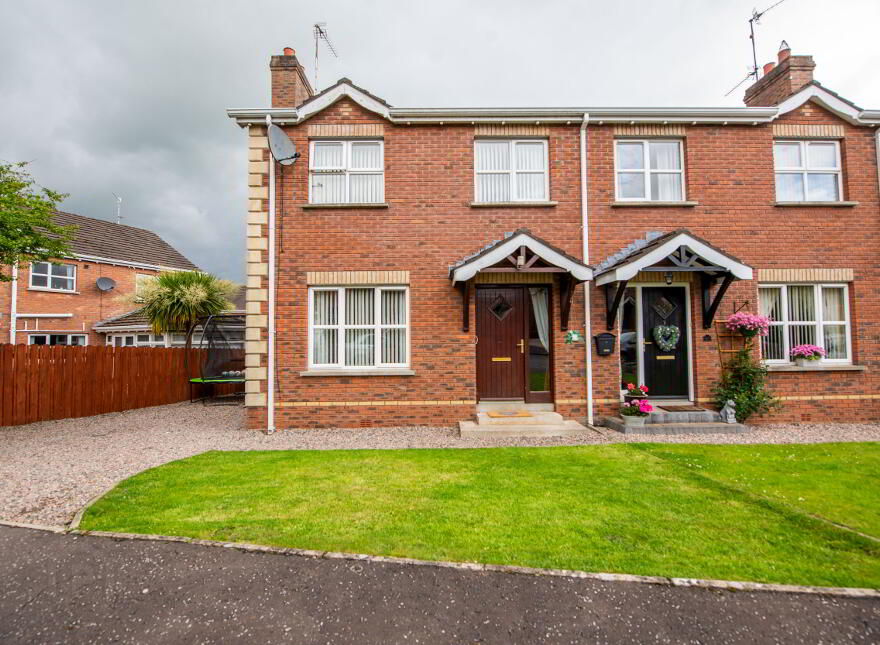 105 Murray Wood, Waringstown, Craigavon, BT66 7GW
