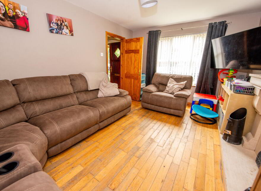 105 Murray Wood, Waringstown, Craigavon, BT66 7GW