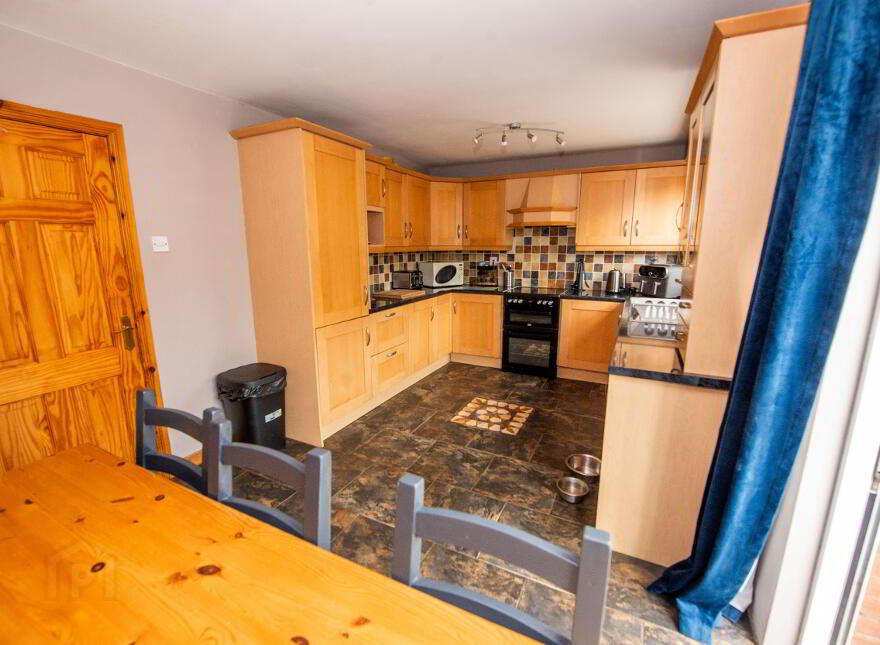 105 Murray Wood, Waringstown, Craigavon, BT66 7GW