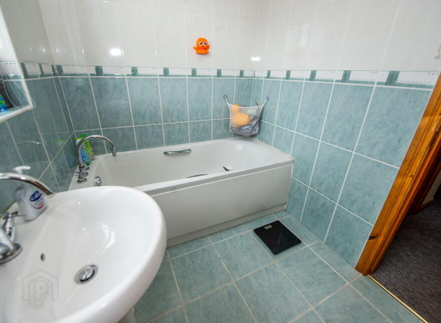 105 Murray Wood, Waringstown, Craigavon, BT66 7GW