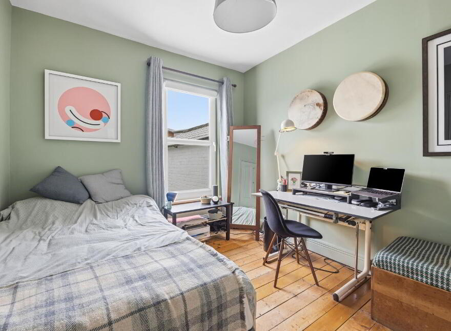 16 Ean Hill, Holywood, BT18 9LQ