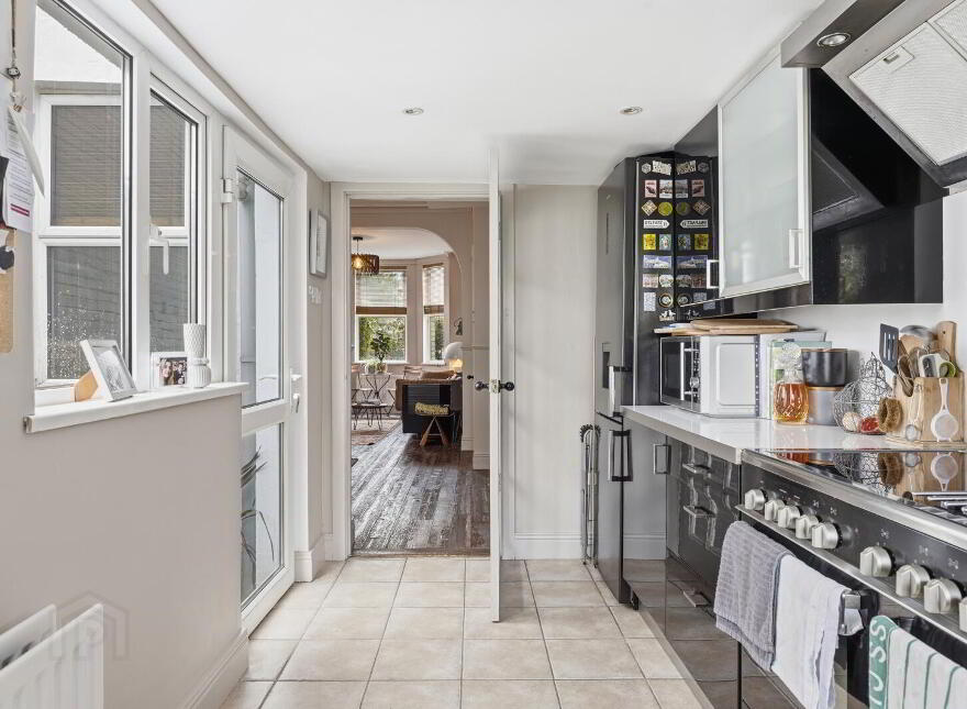 16 Ean Hill, Holywood, BT18 9LQ