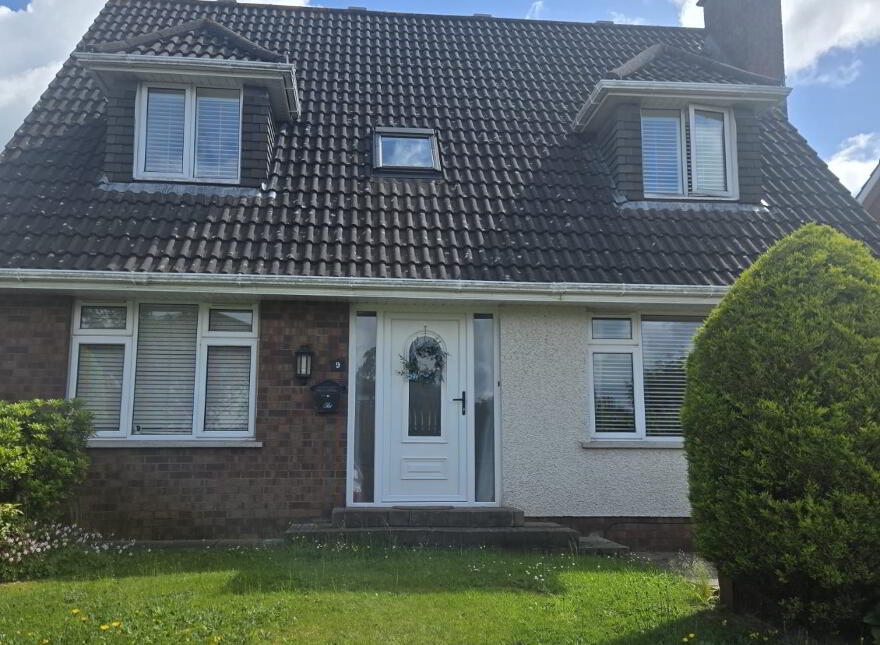 9 Orchard Crescent, Downpatrick, BT30 6NY
