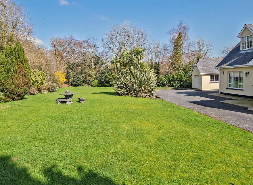 Mahon View, Briska, Lemybrien, Mahon Bridge, X42RN96
