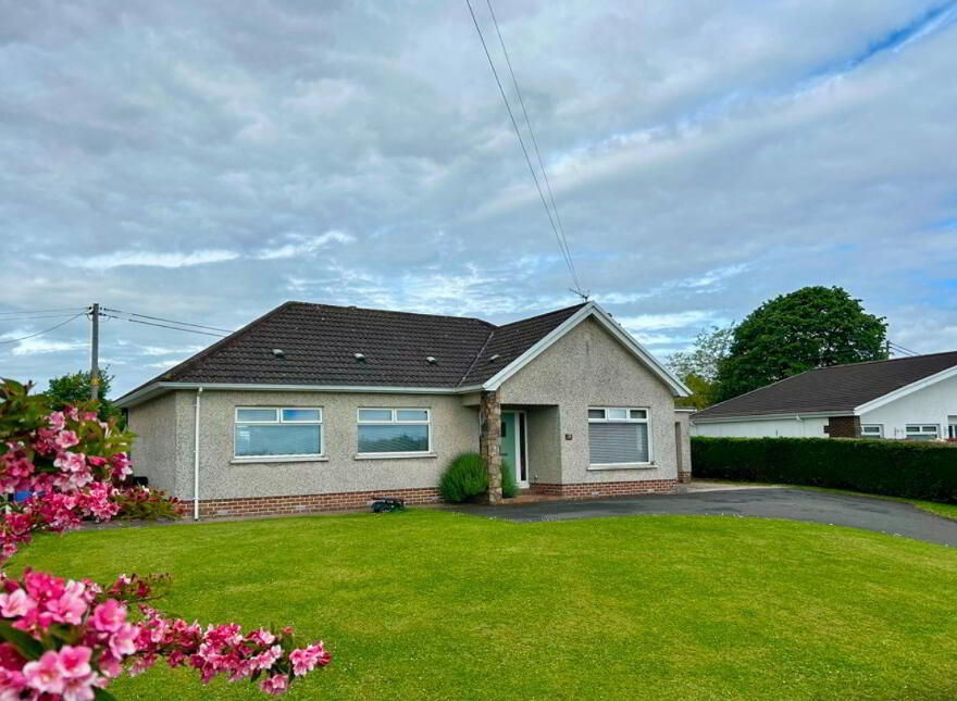 15 Tullywiggan Road, Cookstown, BT80 8SD