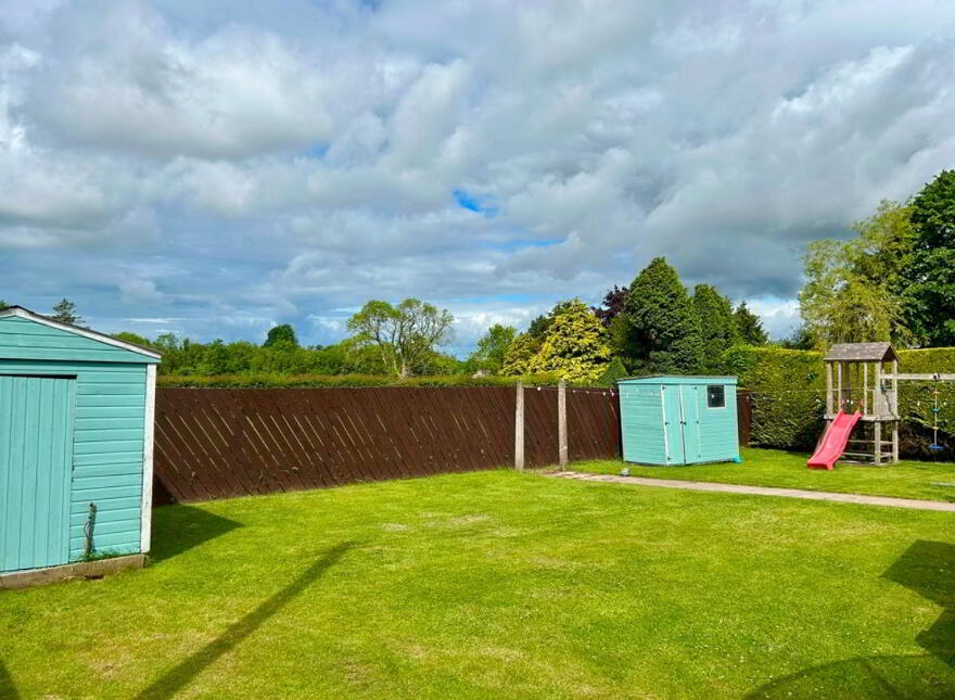 15 Tullywiggan Road, Cookstown, BT80 8SD