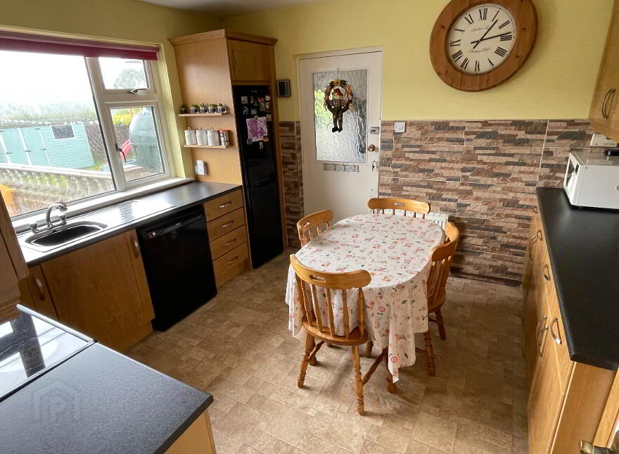 15 Tullywiggan Road, Cookstown, BT80 8SD