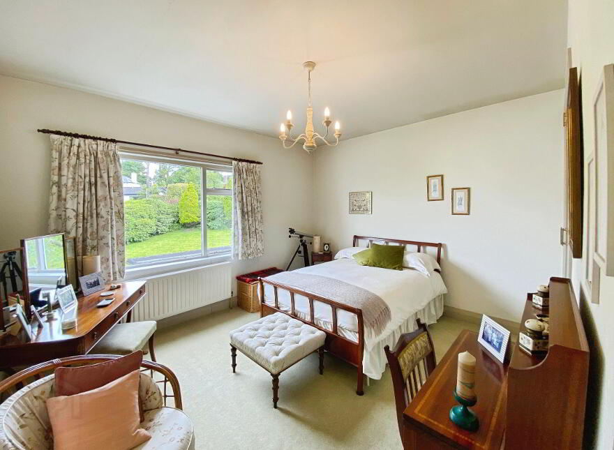 8 Bayview Park, Londonderry, BT47 6TA