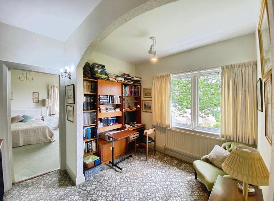 8 Bayview Park, Londonderry, BT47 6TA