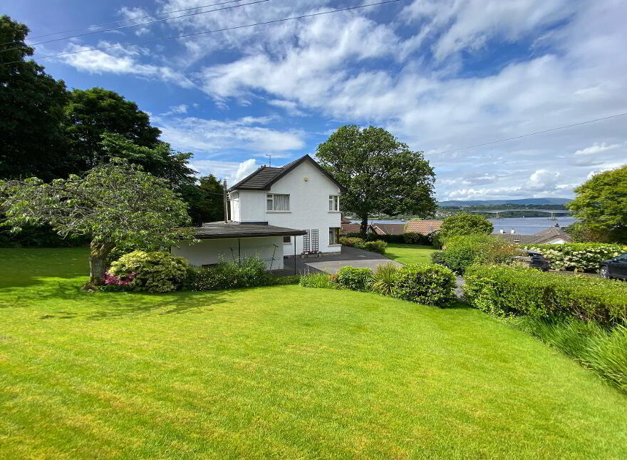 8 Bayview Park, Londonderry, BT47 6TA