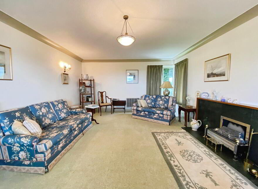 8 Bayview Park, Londonderry, BT47 6TA