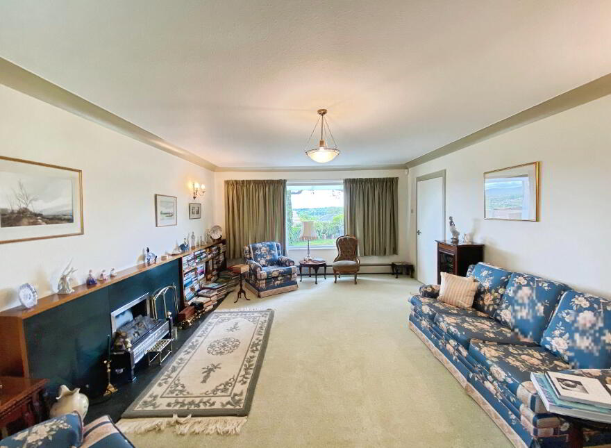 8 Bayview Park, Londonderry, BT47 6TA