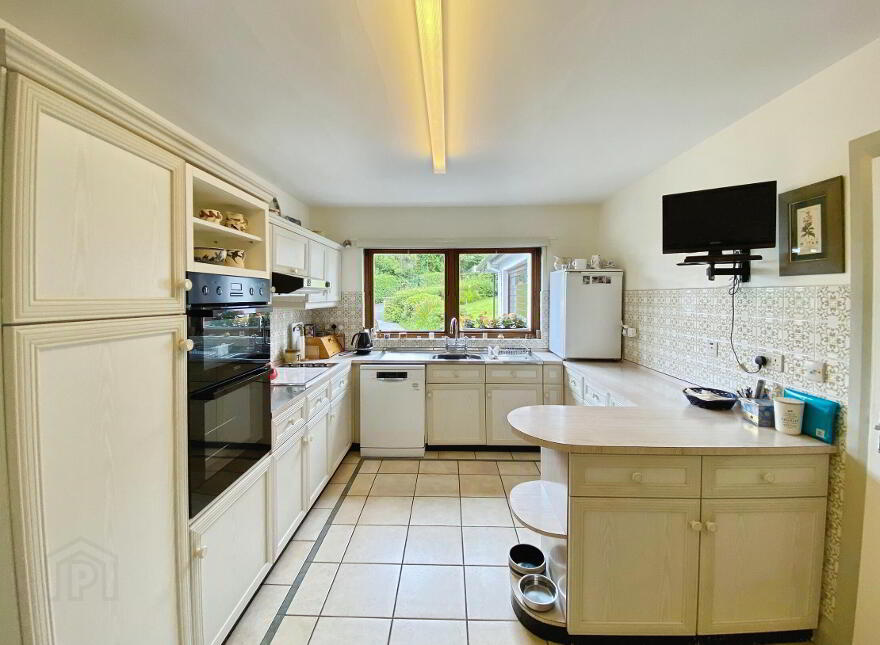 8 Bayview Park, Londonderry, BT47 6TA
