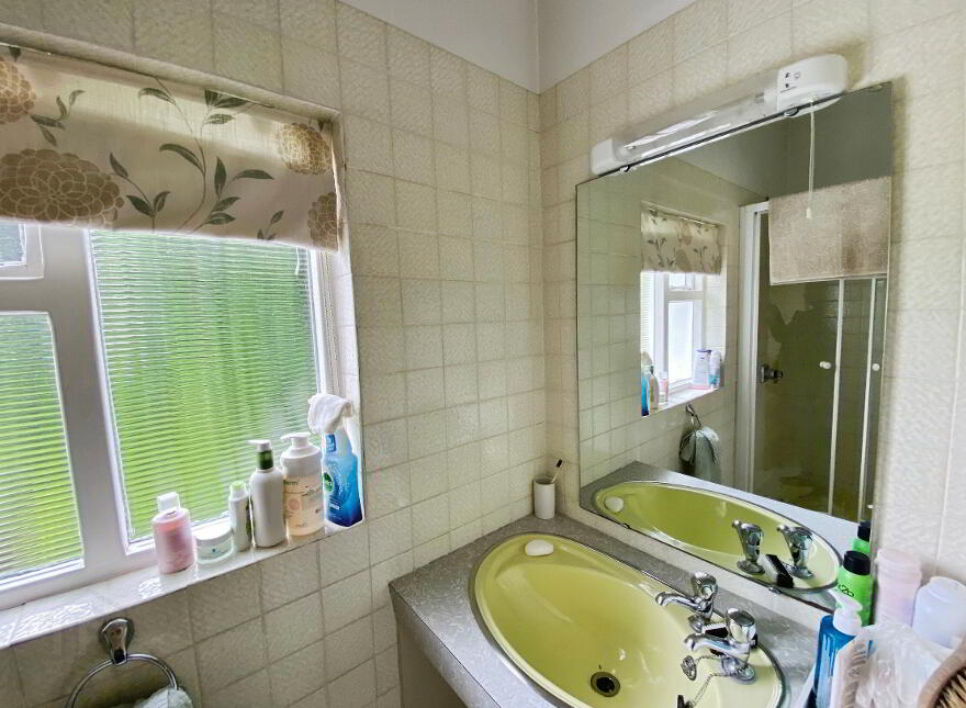 8 Bayview Park, Londonderry, BT47 6TA