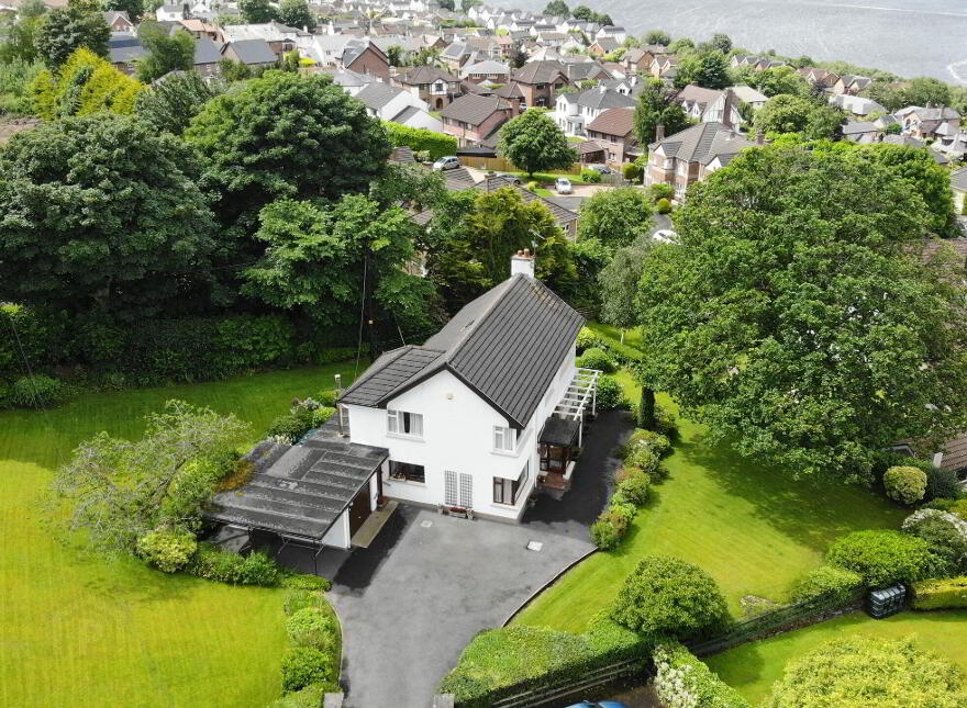 8 Bayview Park, Londonderry, BT47 6TA