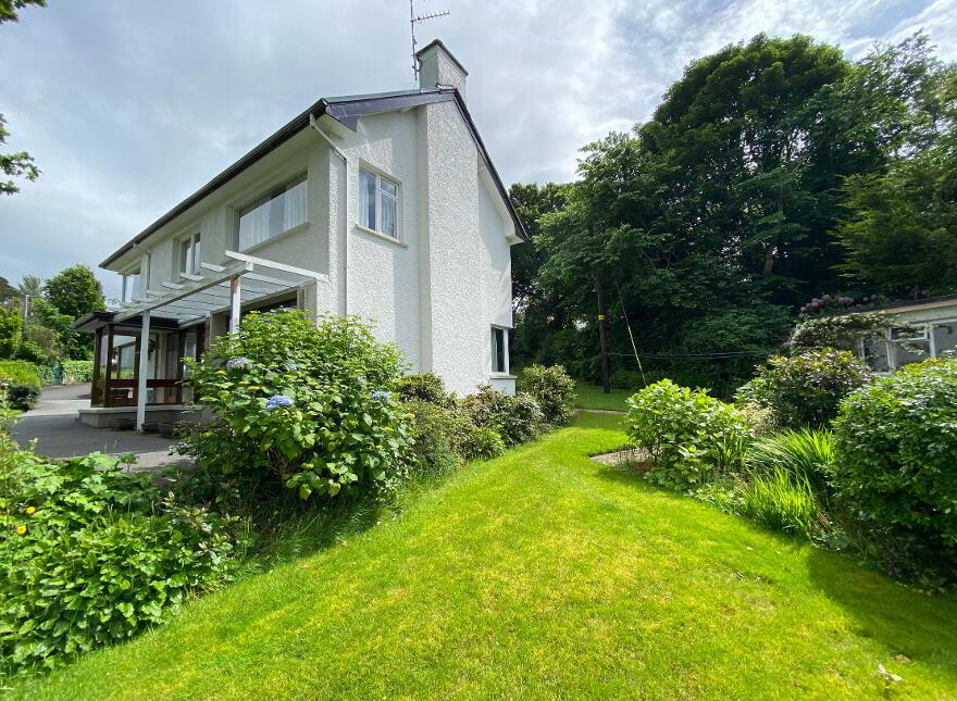 8 Bayview Park, Londonderry, BT47 6TA