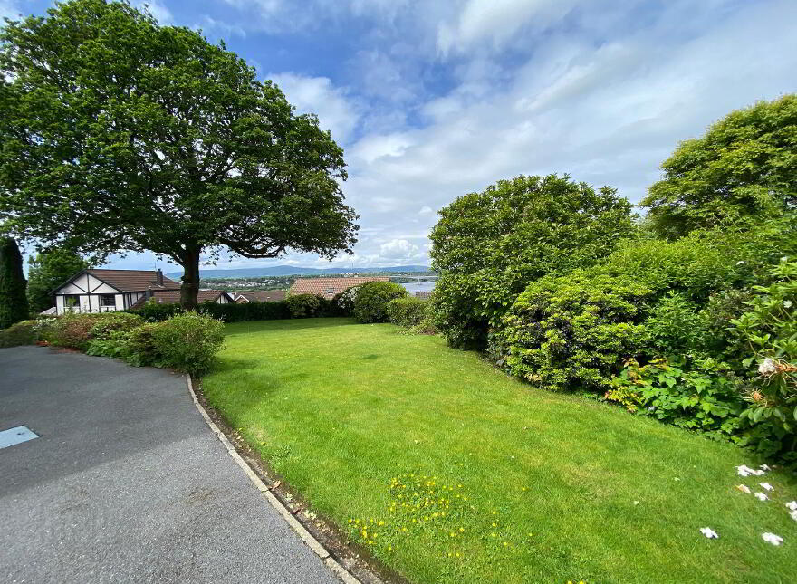 8 Bayview Park, Londonderry, BT47 6TA