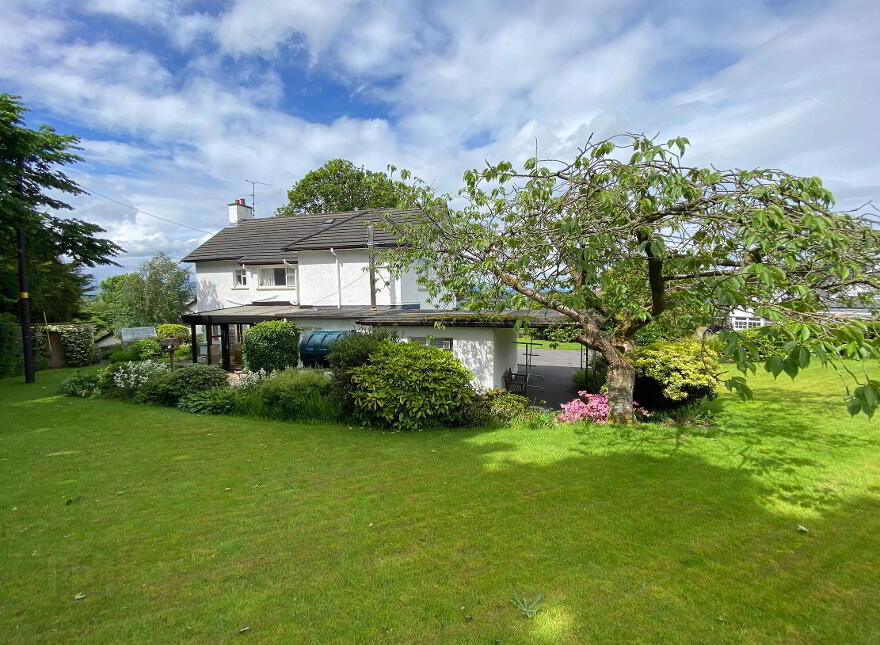 8 Bayview Park, Londonderry, BT47 6TA