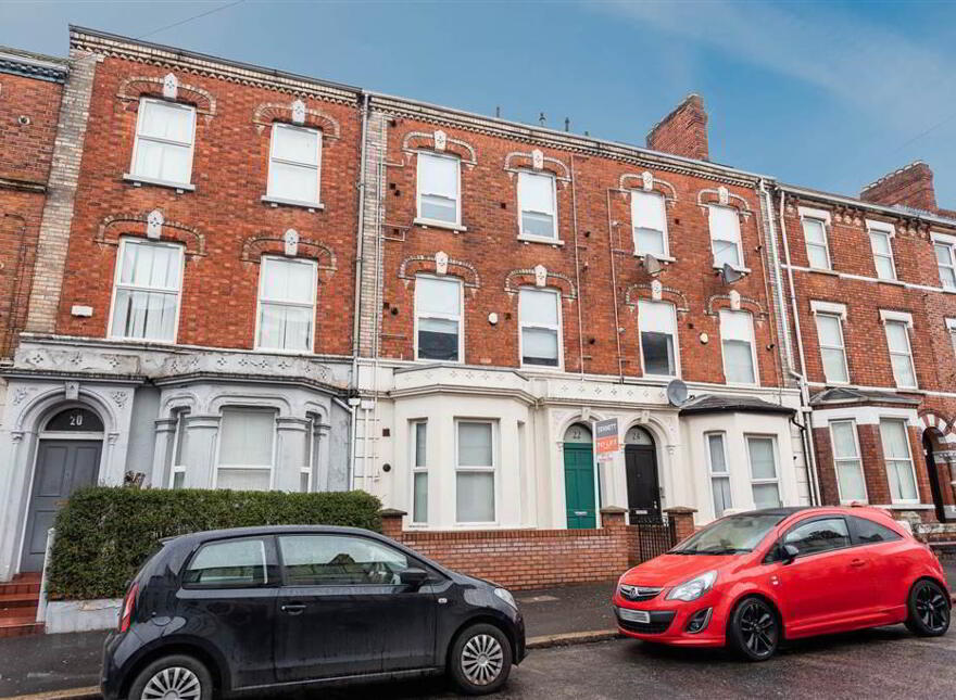 Apt 3, 22 Cromwell Road, Belfast, BT7 1JW