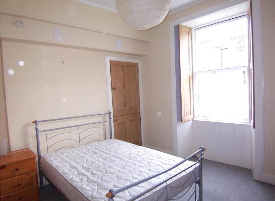 21 Livingstone Place, Edinburgh, EH9 1PD