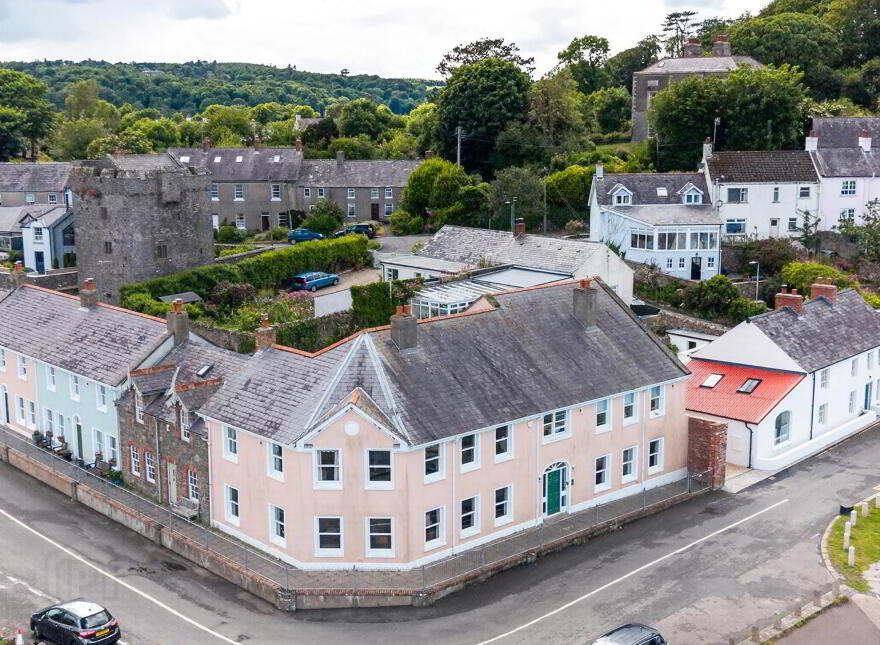 2 The Quay, Strangford, Downpatrick, BT30 7NH