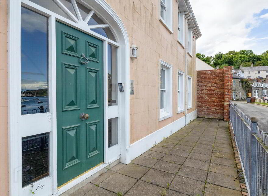 2 The Quay, Strangford, Downpatrick, BT30 7NH