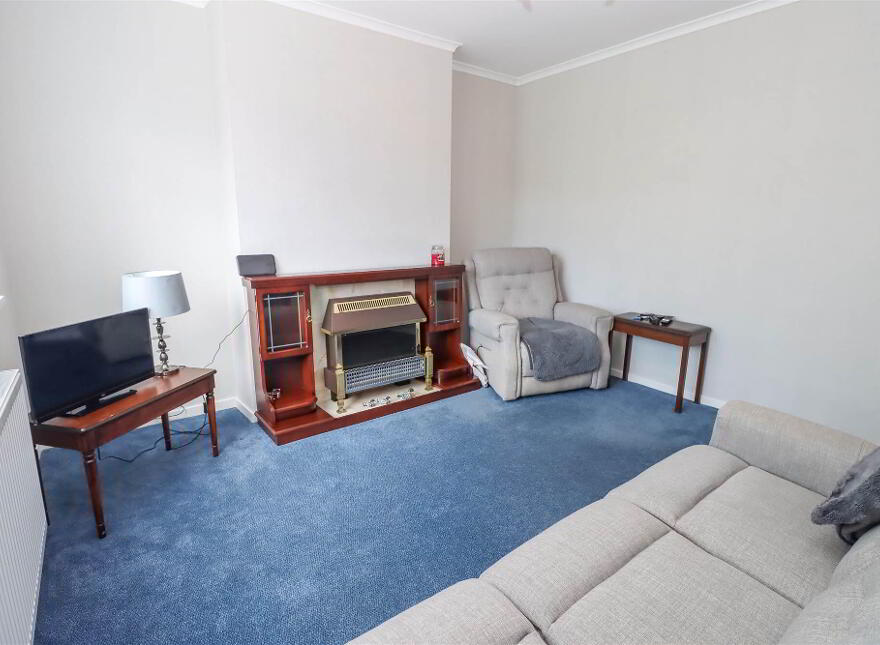 4 Cumberland Drive, Dundonald, Belfast, BT16 2AS